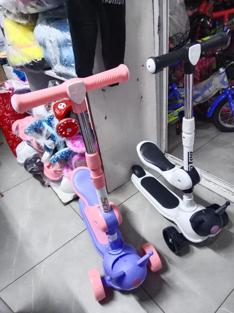 2 IN 1 SCOOTER UNBREAKABLE & NEVER FALL DOWN 2-IN-1 SCOOTERS KIDS 3 WHEEL KICK SCOOTER FOR BOYS GIRLS AGES 3-8, ADJUSTABLE HEIGHT & SEAT, WIDENED NON-SLIP DECK