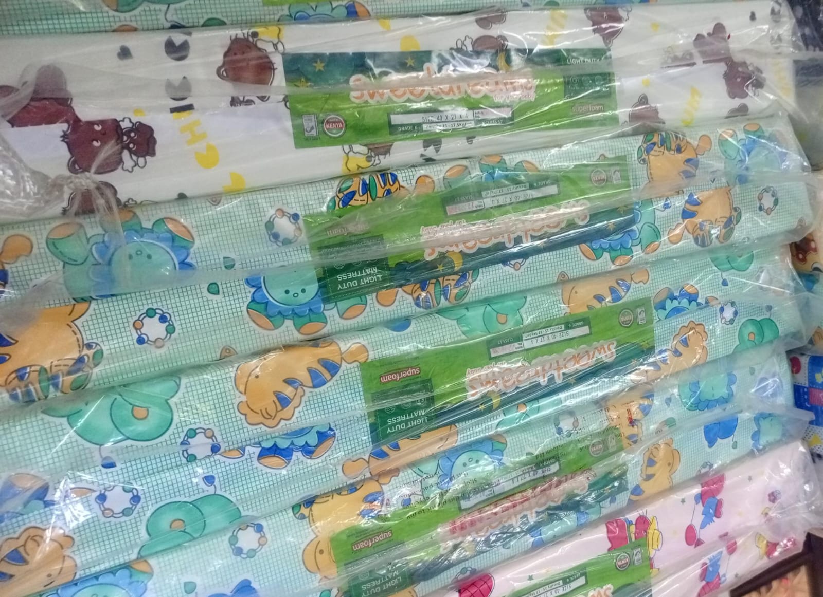 Superfoam Waterproof Multicolored Baby Cot Mattress