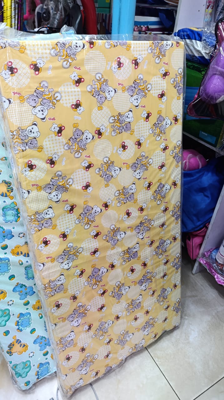 Superfoam Waterproof Multicolored Baby Cot Mattress