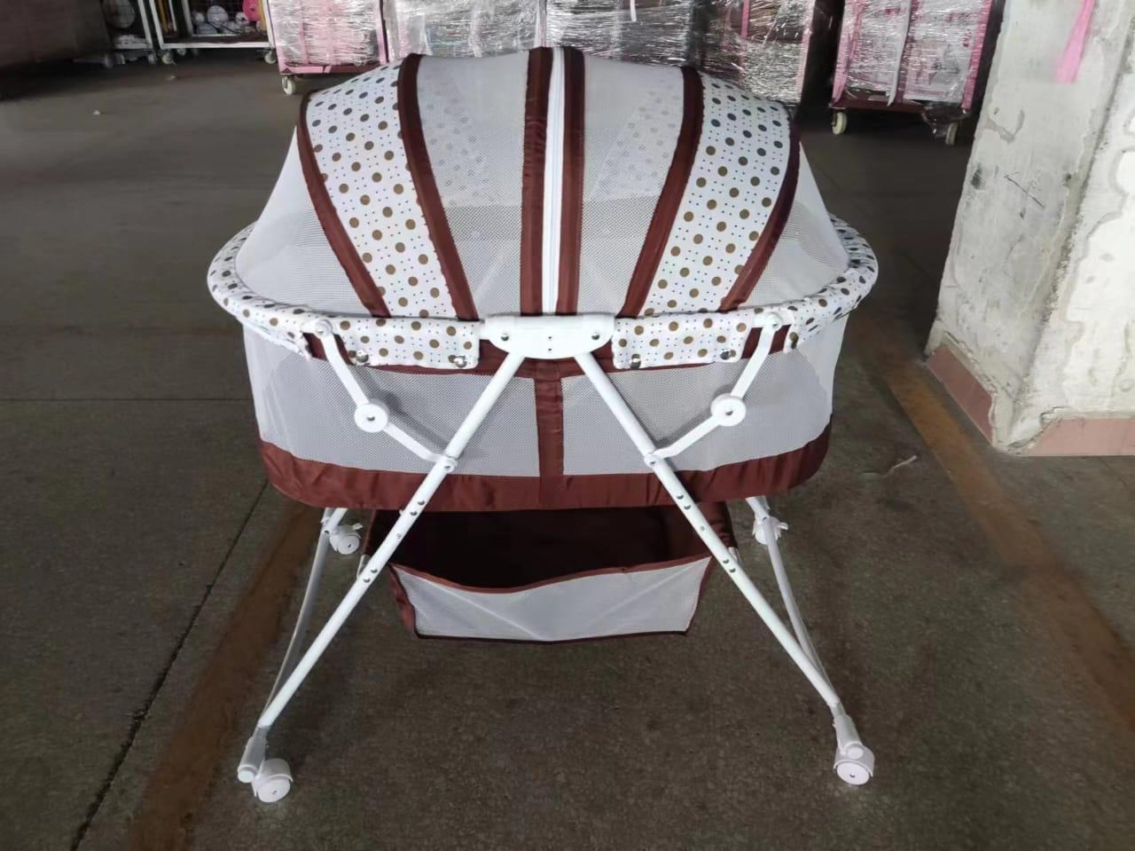 Foldable Baby Bassinet With Net And Wheels Suitable for Newborn to 2yrs