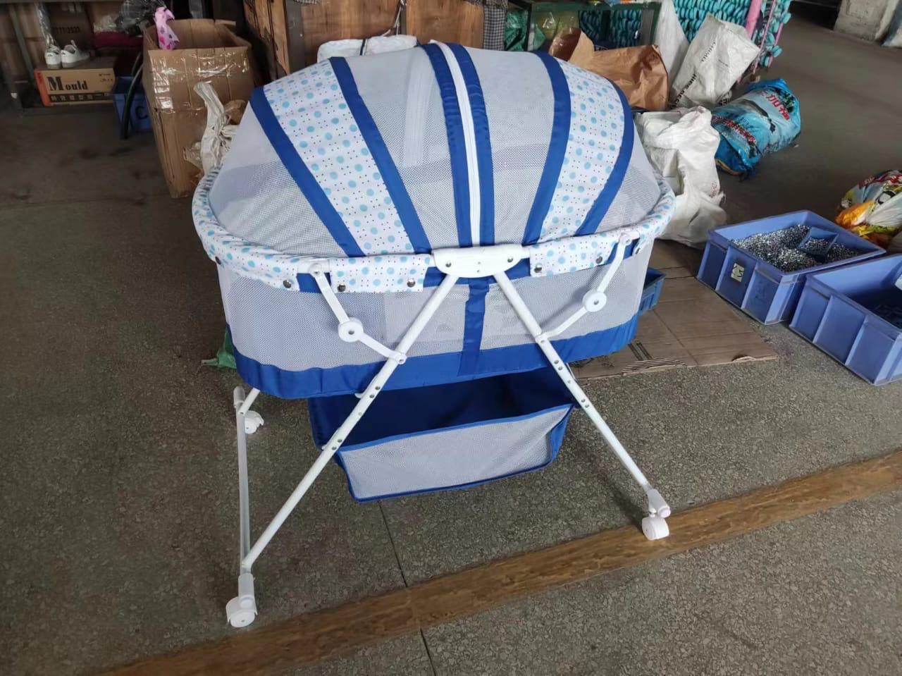 Foldable Baby Bassinet With Net And Wheels Suitable for Newborn to 2yrs