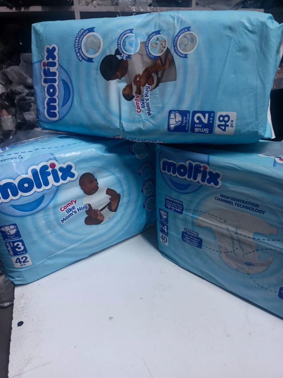 Molfix Baby Diapers + Free Momeasy Wet Wipes