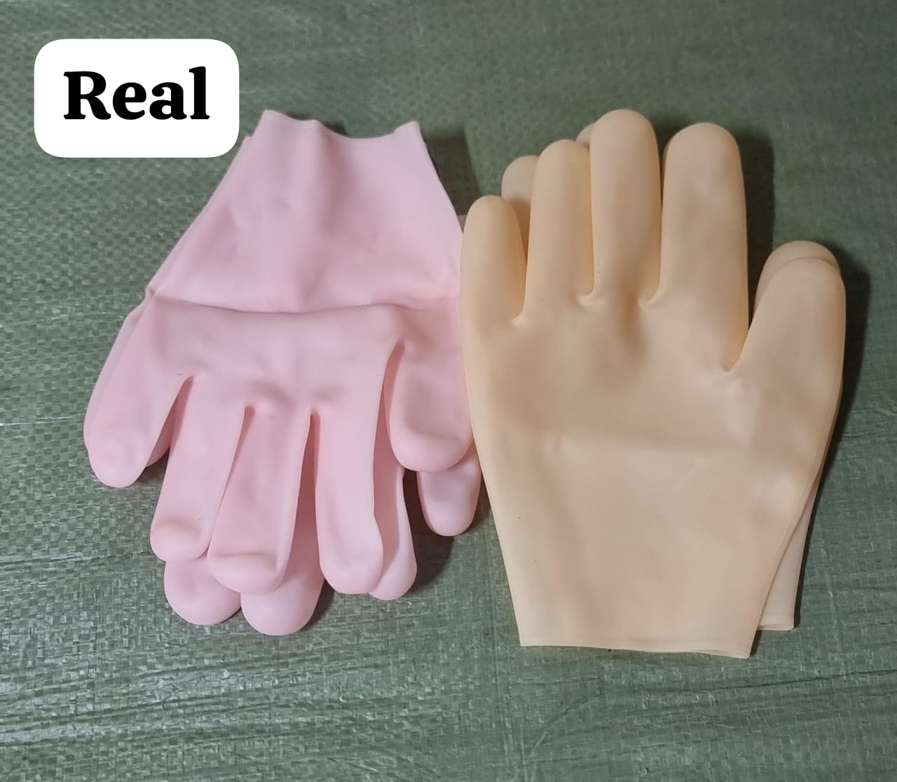 Moisturizing Silicone Spa Gloves-( Pair ) Moisturizing Gloves For Super Soft Hands Anti Aging , Easy Callus Removal Silicon Spa Gloves -Spa Gloves