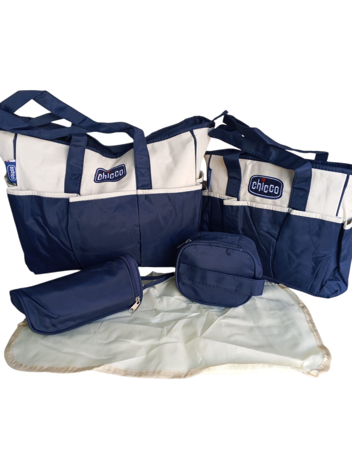 Chicco 5 In 1 Diaper Bag