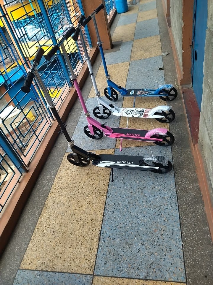 [🔥NEW SPECIAL LIMITED OFFER🔥 🥑🌽ONLY AT KILIMALL !!! ] 1PC CLASSY VERY QUALITY DURABLE KIDS METALLIC BIG WHEELS SCOOTER AT AFFORDABLE PRICE