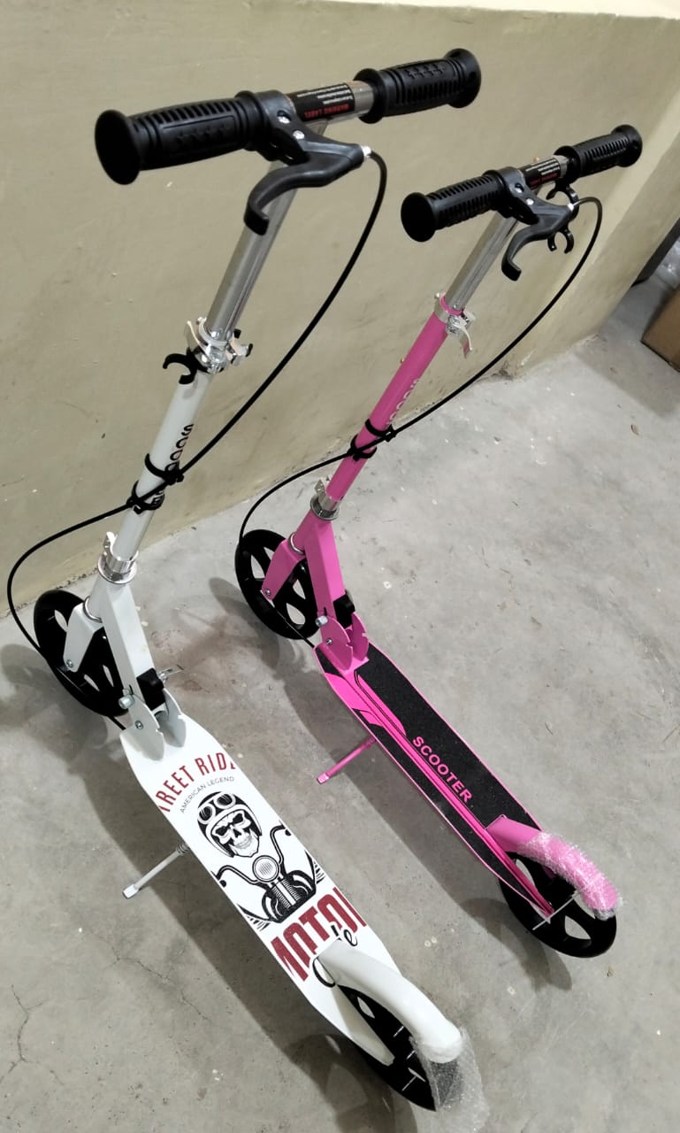 [🔥NEW SPECIAL LIMITED OFFER🔥 🥑🌽ONLY AT KILIMALL !!! ] 1PC CLASSY VERY QUALITY DURABLE KIDS BIG WHEELS WITH HAND BRAKE SCOOTER AT AFFORDABLE PRICE