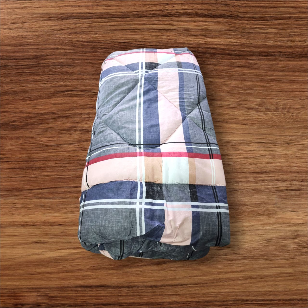 PRICE OFFER 🥳🥳‼️‼️** 🥑ONLY ON KILIMALL🥑 Single  Size [ 5 X 6 ft] Brand new Stylish and Luxurious Exclusive 🧊 Unbinded duvet flowered ...Designed With Durability and Functionality✨👌