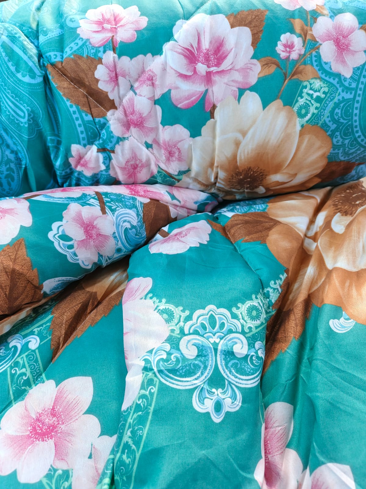 🥑**KILIMALL BEST PRICES ONLY **🥑 4Pcs Size [ 5 X 6fts ] Brand new Stylish and Luxurious Exclusive Unbinded duvet ,one sheet & two pillowcases