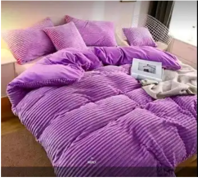 High quality warm Velvet Duvets Size: 6*6/6*7 🪄Duvet with 1pc fleece bedsheet and 2pillowcases 〰Can fit 4*6,5*6,6*6