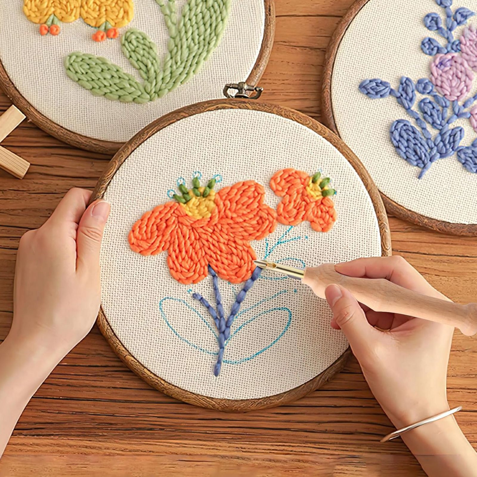 35pcs Punch Needle Embroidery Kit, Adjustable Wooden Handle Punch Needle Stitching Tool