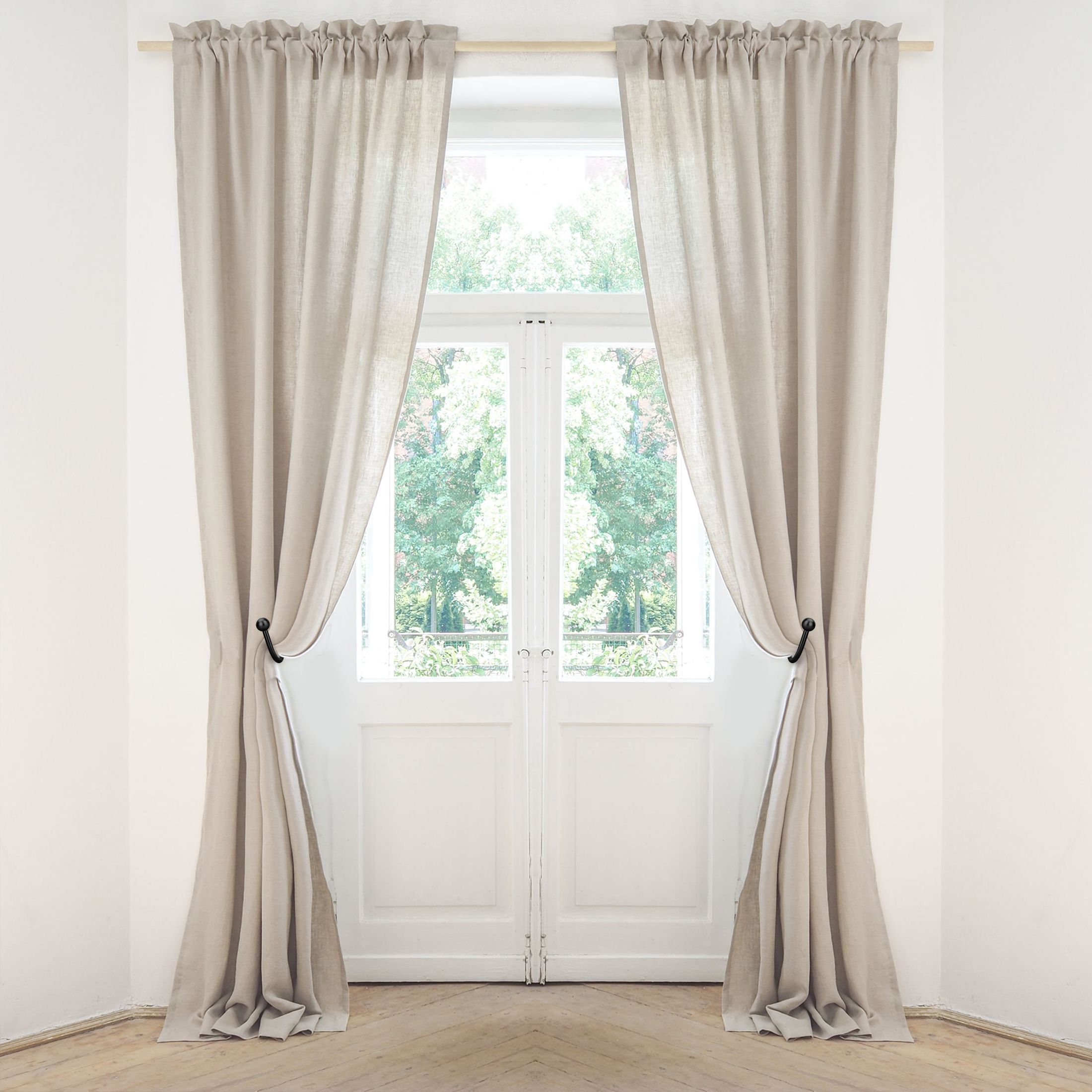 Curtain Holdbacks, 4 pcs Curtains Holder Wall Mounted Drapery Tiebacks Retro Window Hook for Home Decor, Black/Sliver