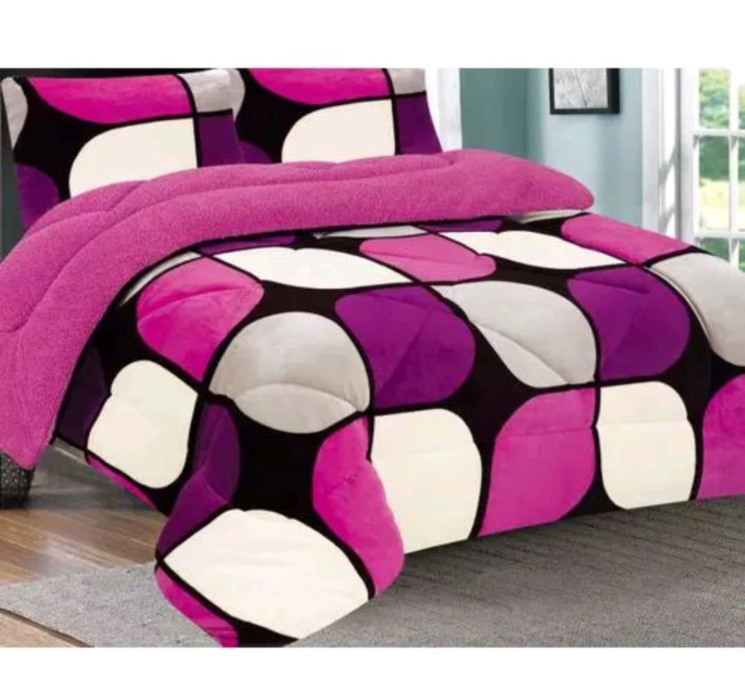 Luxurious Woolen Heavy Duvets (1pc) Does not come with a Bedsheet nor Cases  Bedding