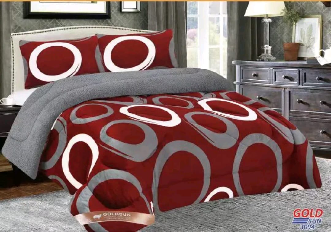 Luxurious Woolen Heavy Duvets (1pc) Does not come with a Bedsheet nor Cases  Bedding