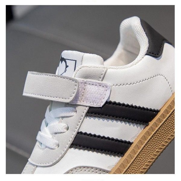 Children's Non-Slip Breathable Student Board Shoes Soft-Soled Sports Shoes Sneakers