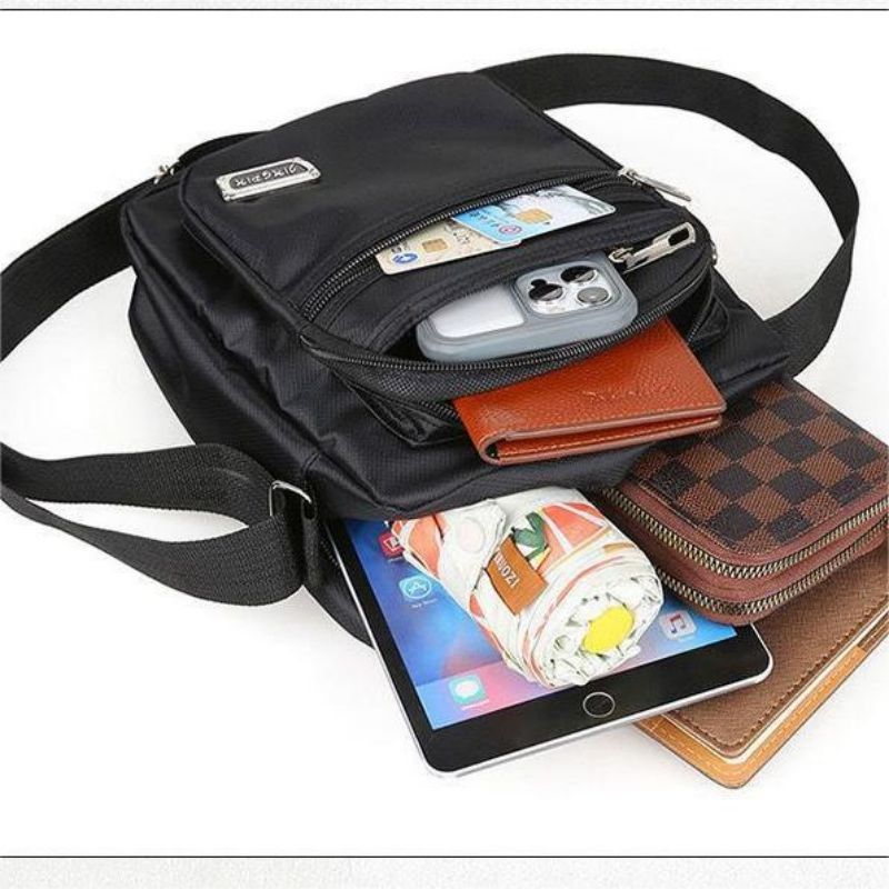 Leisure Large Capacity Multi-Layer Waterproof Shopping And Commuting Men's Shoulder Crossbody Bag Cross-Body Sling Bags