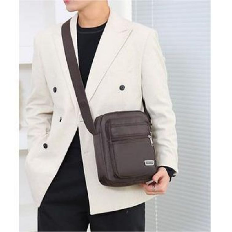 Leisure Large Capacity Multi-Layer Waterproof Shopping And Commuting Men's Shoulder Crossbody Bag Cross-Body Sling Bags