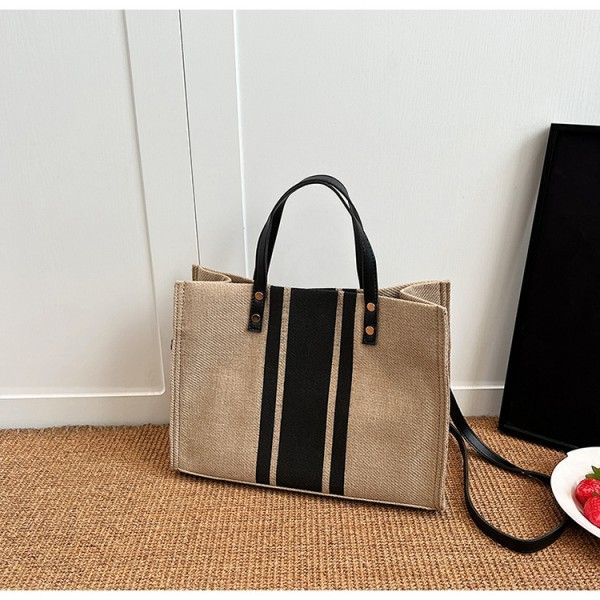 Women's Portable Large Capacity Commuting Simple Fashion Crossbody Canvas Bag