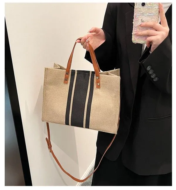 Women's Portable Large Capacity Commuting Simple Fashion Crossbody Canvas Bag