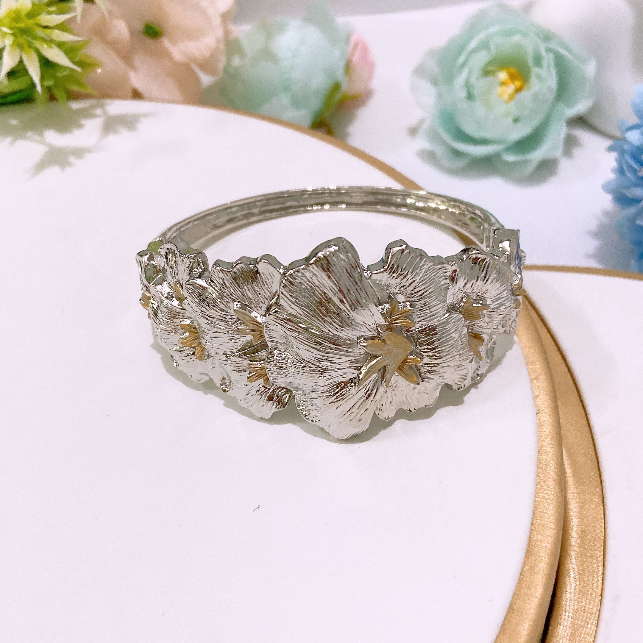 Necklace Pendant Earrings Bracelet Wedding Ring Women's Jewelry Fashion  Set Necklace Four Piece Set yulaili Jewelry