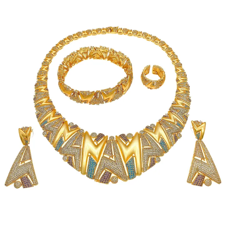 Dubai Jewelry New Diamond Luxury African Jewelry Set, Full Diamond High End Necklace Earrings Rings Bracelets Suitable for Women's Wedding Parties Zircon Crystal Dubai Bridal Necklace Gifts