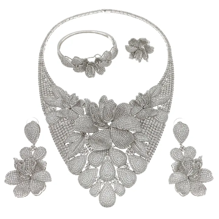 Dubai Jewelry New Luxury Diamond Necklace, Earrings, Rings, Bracelets 4-piece Jewelry Set, High end Diamonds Suitable for Women's Wedding Parties, Dubai Bridal Luxury Accessories