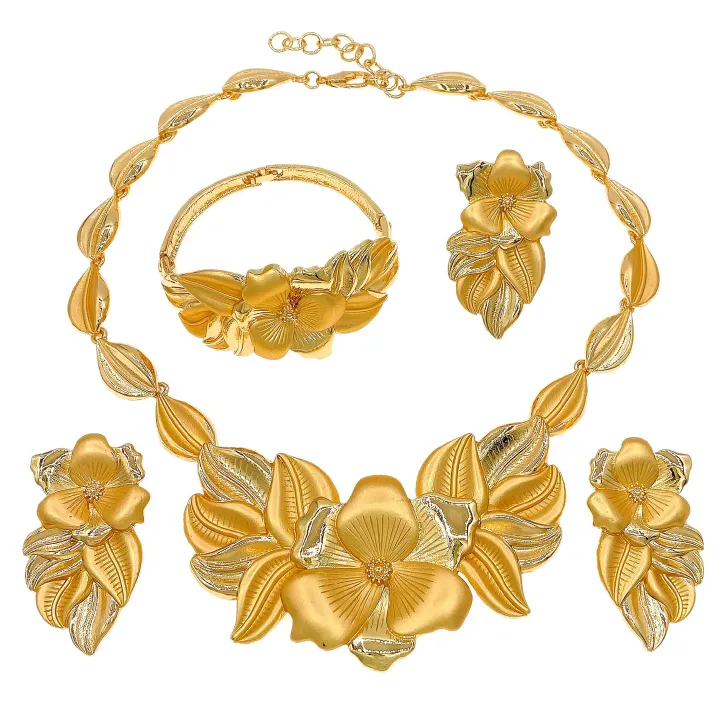 Women's Necklace Jewelry Set Simple Fashion Rhinestone Pendant Open Bracelet Adjustable Ring Daily Wear Jewelry Holiday Gift Jewelry 5 Piece Set Necklace Earring Ring Bracelet