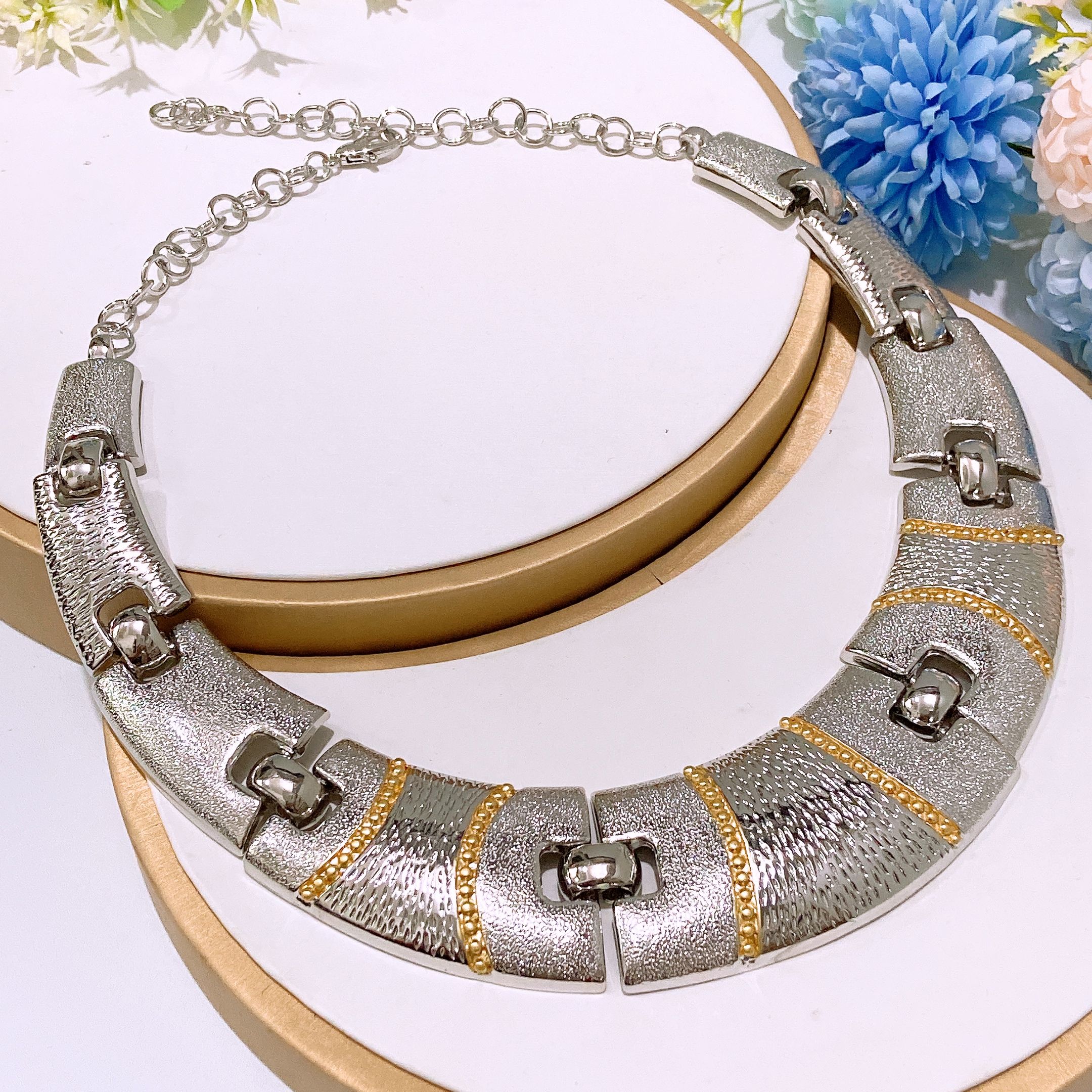 Fashion Jewelry 4-piece Jewelry Set Pendant Open Bracelet Adjustable Ring Daily Wear Jewelry Holiday Gift Jewelry 4-piece Set Necklace Earrings Bracelet Dubai Women's Jewelry