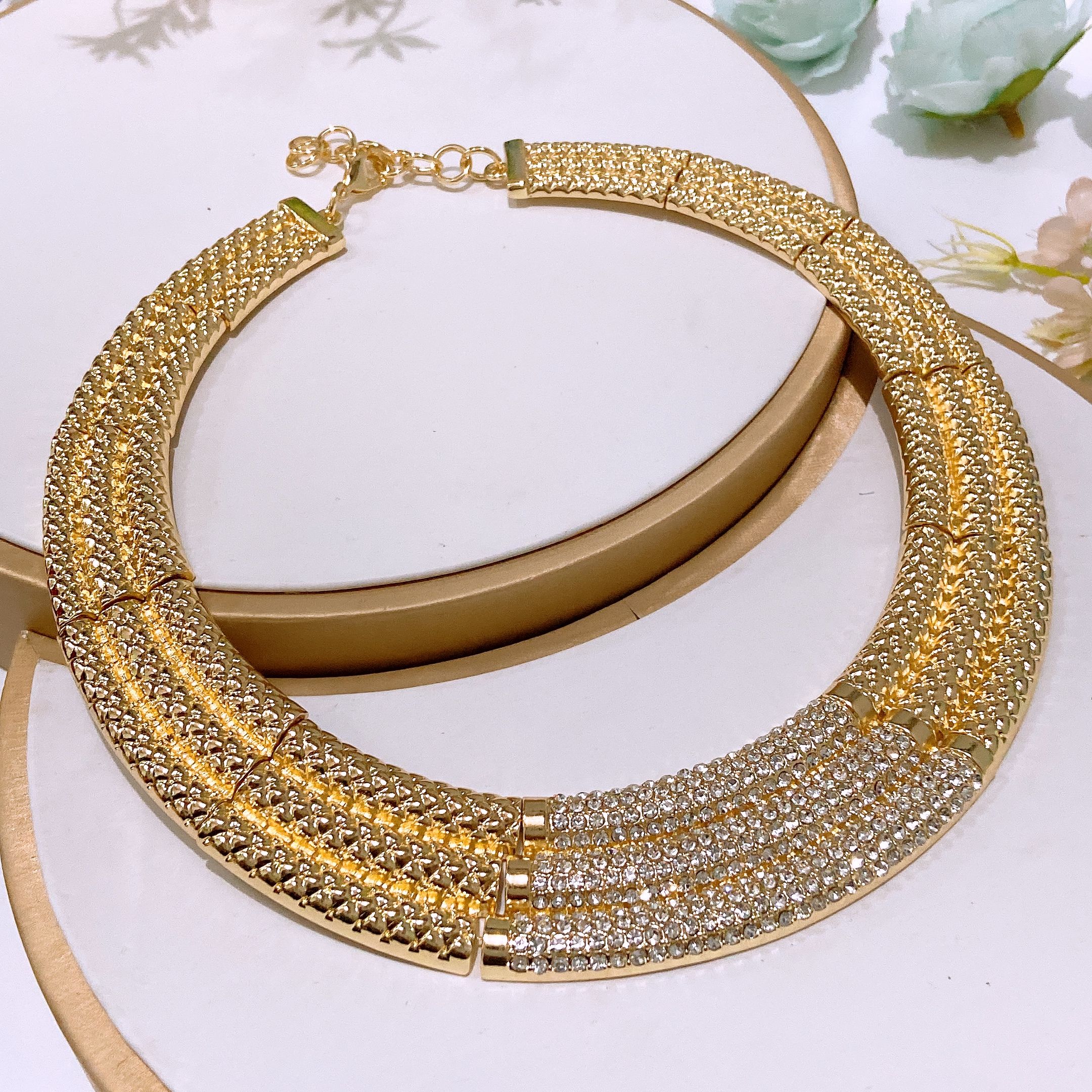Fashion Jewelry 4-piece Jewelry Set Pendant Open Bracelet Adjustable Ring Daily Wear Jewelry Holiday Gift Jewelry 4-piece Set Necklace Earrings Bracelet Dubai Women's Jewelry