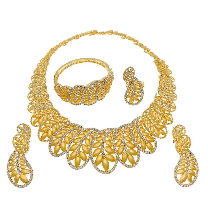 Fashion Jewelry 4-piece Jewelry Set Pendant Open Bracelet Adjustable Ring Daily Wear Jewelry Holiday Gift Jewelry 4-piece Set Necklace Earrings Bracelet Dubai Women's Jewelry