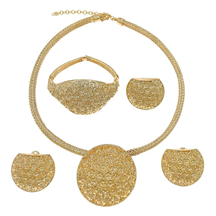 Fashion Jewelry 4-piece Set Jewelry Pendant Open Bracelet Adjustable Ring Daily Wearing Necklace Small Flower Design Holiday Gift Jewelry 4-piece Set Necklace Earrings Bracelet Dubai Women's Jewelry