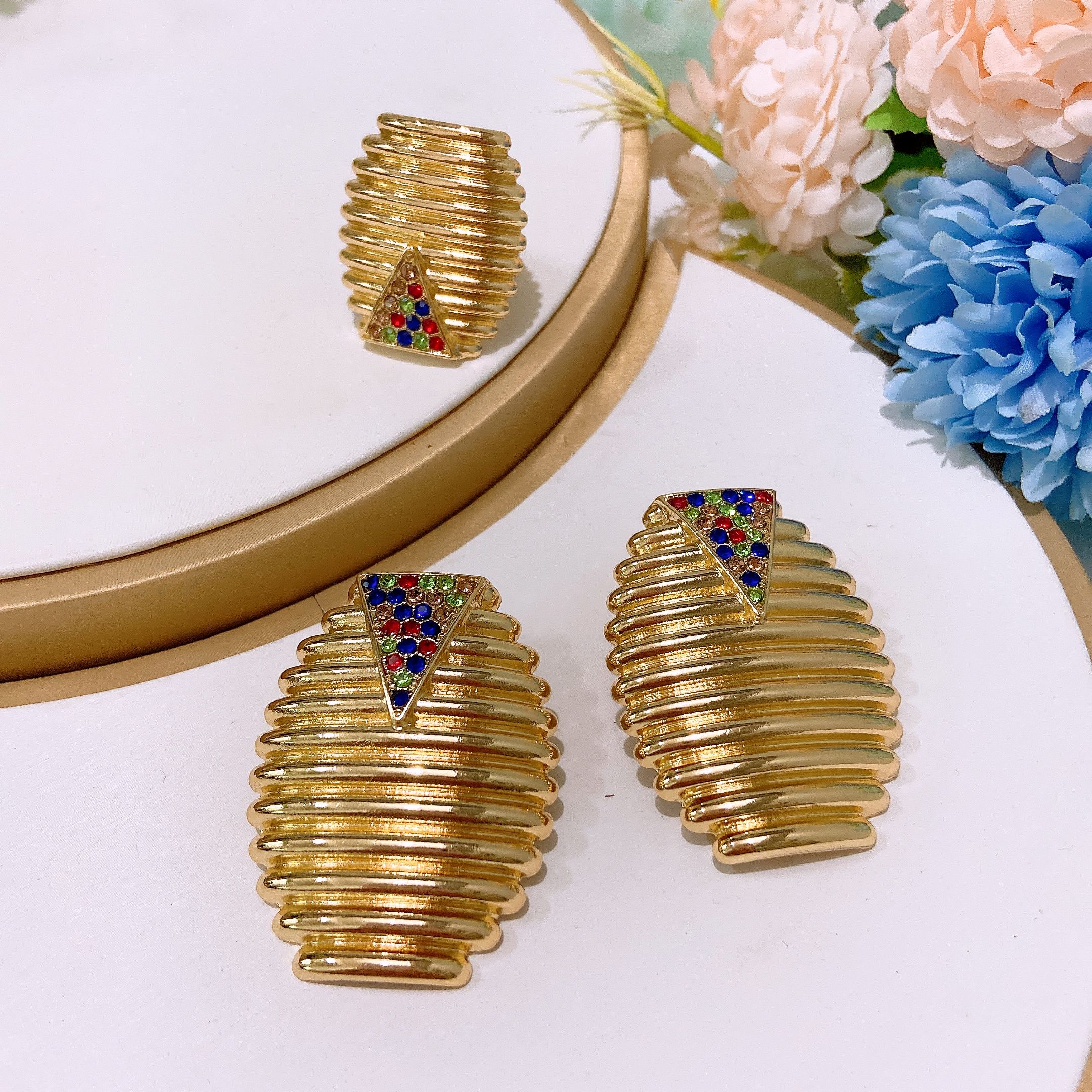 Fashion Jewelry 4-piece Set Jewelry Pendant Open Bracelet Adjustable Ring Daily Wear Jewelry Colored Diamond Necklace Holiday Gift Jewelry 4-piece Set Necklace Earrings Bracelet Dubai Women's Jewelry