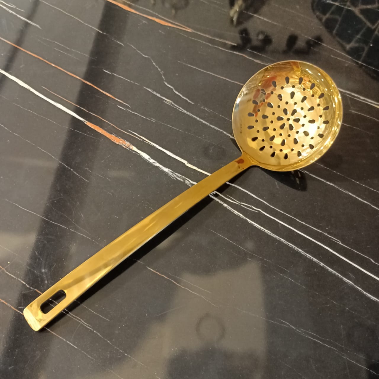 OFFER!!!  OFFER!!! 2Pcs High Quality Affordable Gold Serving Spoon Mandazi ( Nicely polished 😍)