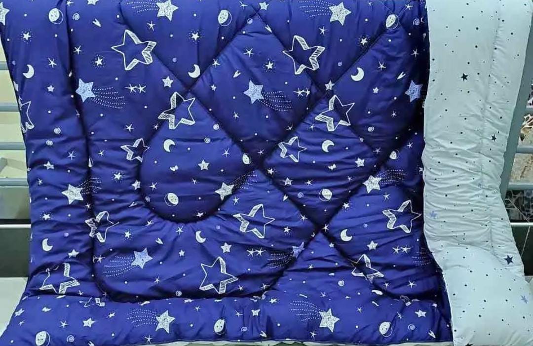 [ GRAB IT AT LOW PRICE+ ADDED OFFERS 🤩✨ !!!] 4Pcs Size [ 6X7] Brand new Stylish and Luxurious  Binded duvet ✨1 pc duvet ✨1pc  bedsheet ✨2pcs  pillow cases.Designed With Durability and Functionality👌
