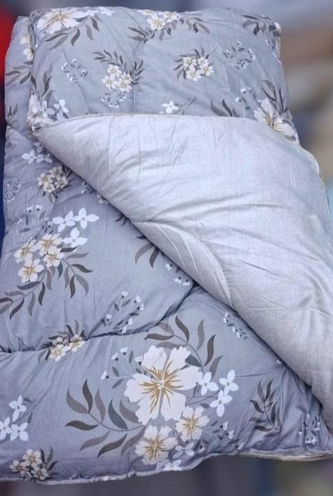 [ GRAB IT AT LOW PRICE+ ADDED OFFERS 🤩✨ !!!] 4Pcs Size [ 6X7] Brand new Stylish and Luxurious  Binded duvet ✨1 pc duvet ✨1pc  bedsheet ✨2pcs  pillow cases.Designed With Durability and Functionality👌