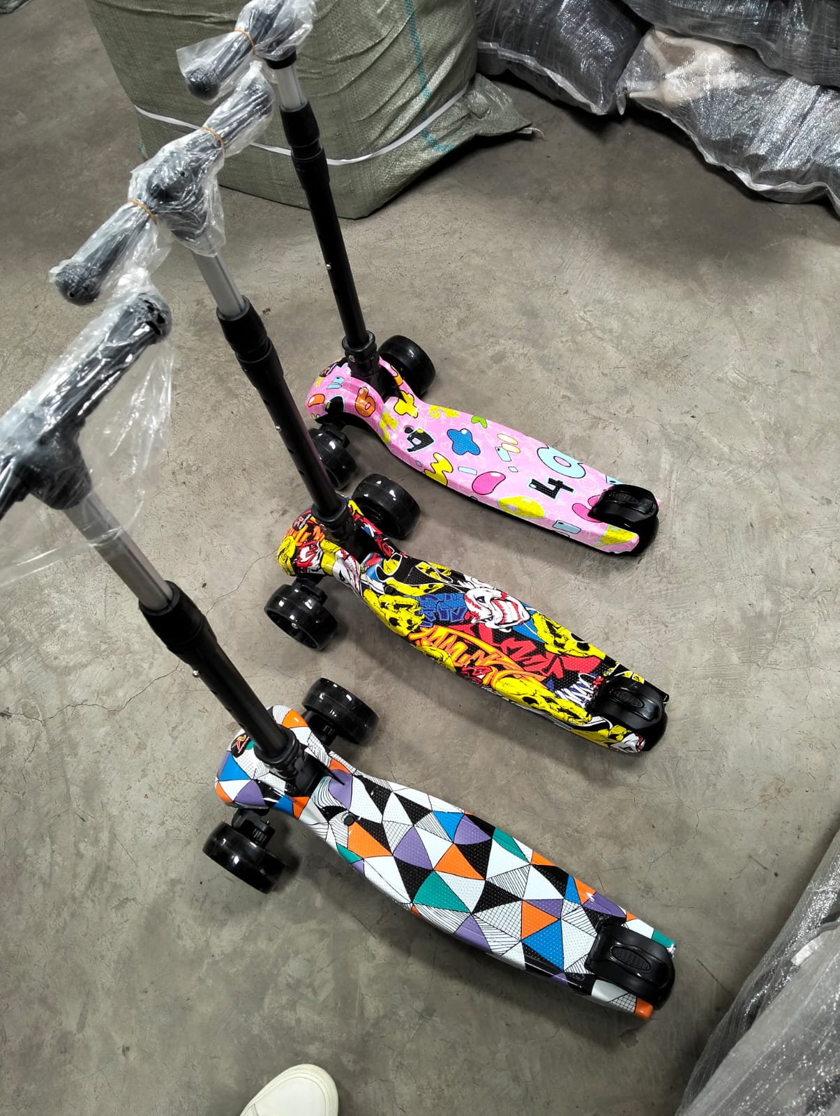 🛒 BULK OFFER 🛒 - A 1 pc SCOOTER  - At Affordable price and of very high quality