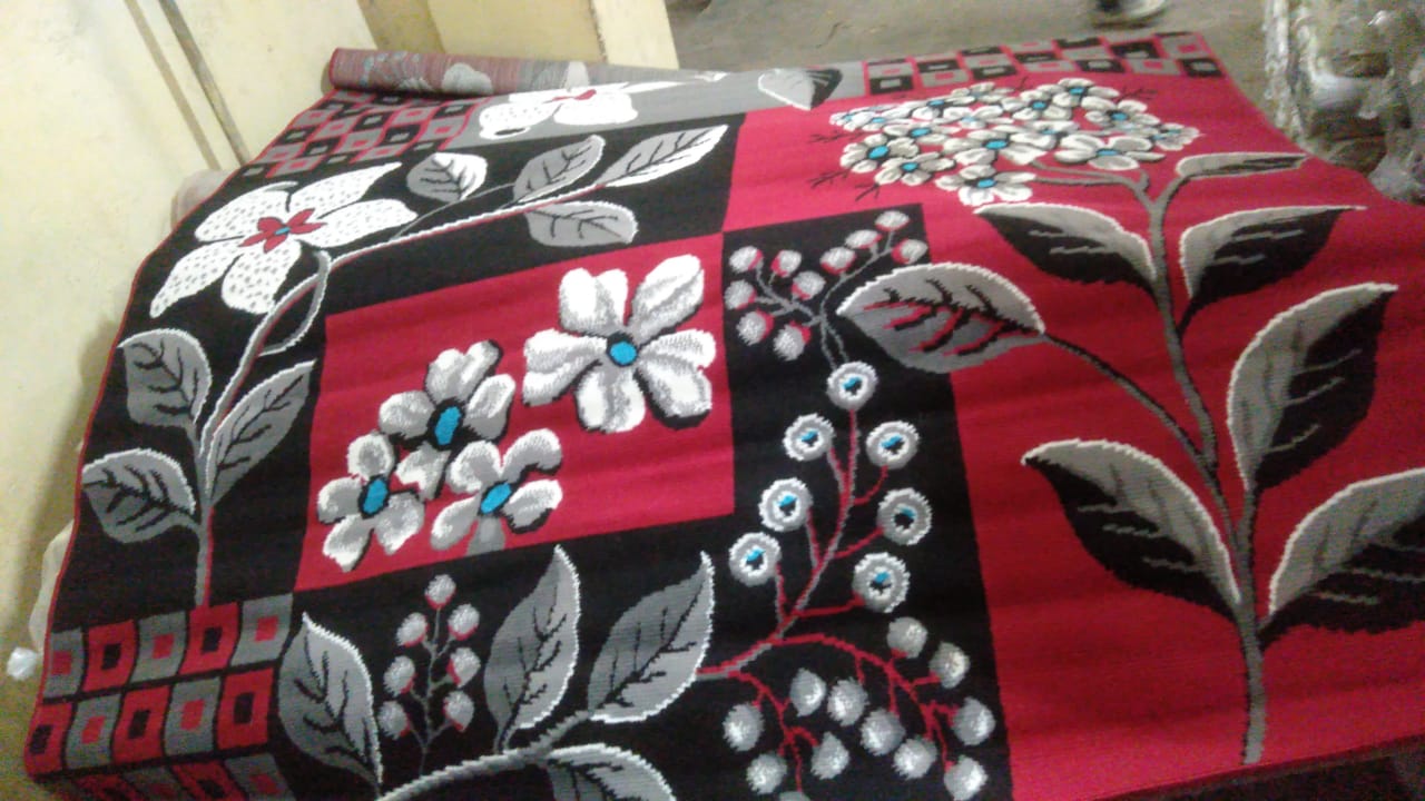 [NEW ARRIVALS !!! ] size 6 x9 fts High quality Normal Carpet