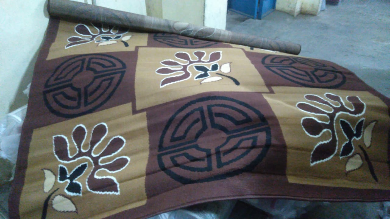 [NEW ARRIVALS !!! ] size 6 x9 fts High quality Normal Carpet