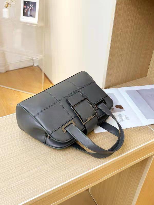 [🥇 TOP OFFER 🥇 !!! ] Single Classy Affordable Brand New Stylish and Luxurious Elegant Fashionable Ladies Handbag At an Exclusive And Enticing Offer✨👌Desiring To Serve The Best Experience