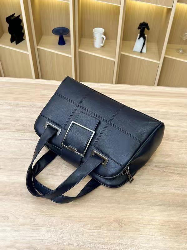 [🥇 TOP OFFER 🥇 !!! ] Single Classy Affordable Brand New Stylish and Luxurious Elegant Fashionable Ladies Handbag At an Exclusive And Enticing Offer✨👌Desiring To Serve The Best Experience