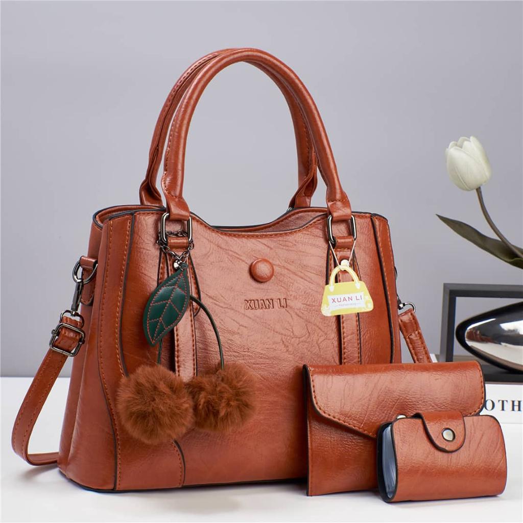 [❤TRAVEL IN STYLE 🤩🤩✨ !!! ] 3 IN 1 Classy Affordable Brand New Stylish and Luxurious Elegant Fashionable Ladies Handbag At an Exclusive And Enticing Offer✨👌Desiring To Serve The Best Experience