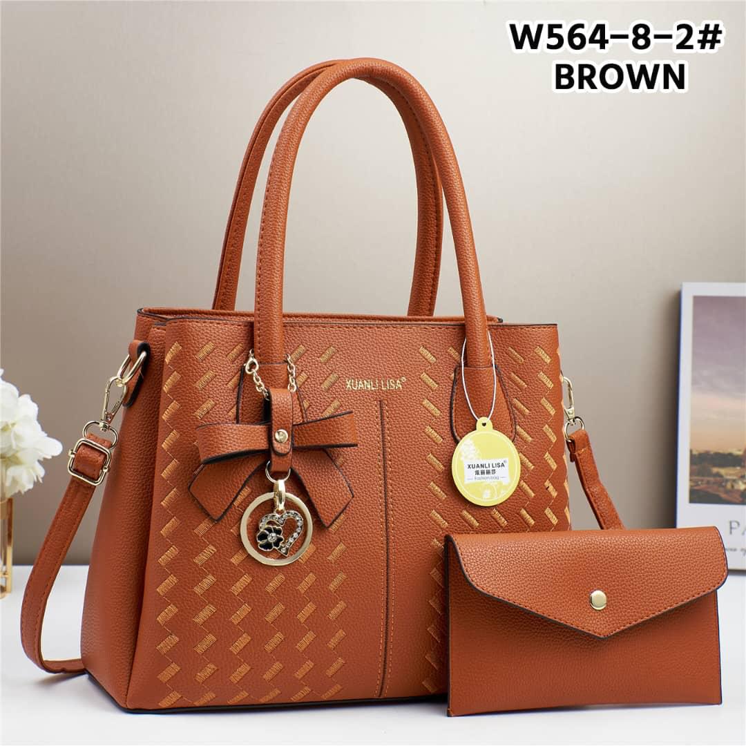 [CLASSY NEW ARRIVALS JUST FOR YOU 🤩🤩✨ !!! ] 2 IN 1 Classy Stylish and Luxurious Ladies Handbag Thats Great For Keeping all Your Necessities Safely Organised While Still Looking Your Absolute Best