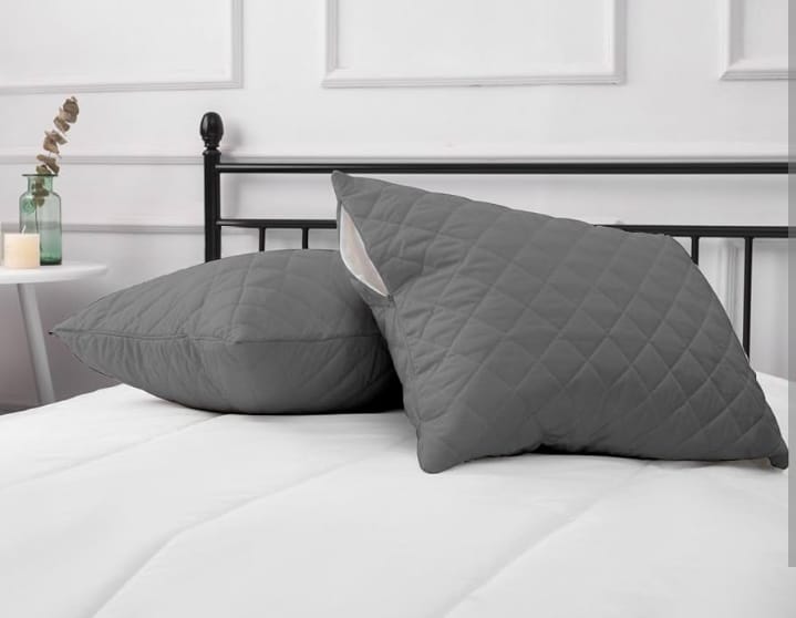 [ 🔥SPECIAL LIMITED OFFER 🤩🤩✨JUST FOR YOU !!! ] 1 Pair Size 50*75cm Classy Brand New Very High Quality Stylish and Luxurious Pillow protectors..Designed With Durability and Functionality