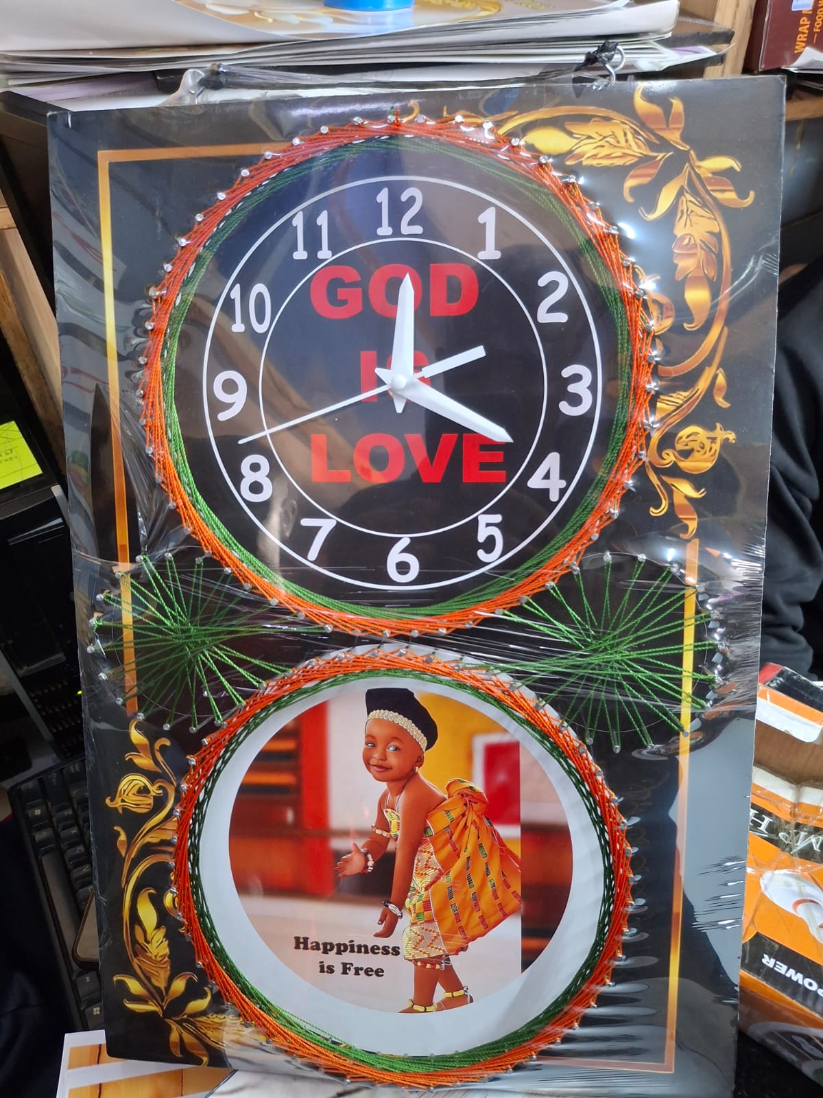 [🔥 KILIMALL SPECIAL OFFERS JUST FOR YOU 🤩🤩✨ !!! ] 2 IN 1 pc Classy Affordable Brand New Stylish and Luxurious New arrival Wall clocks