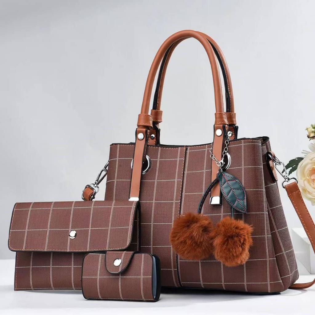 [❤TRAVEL IN STYLE 🤩🤩✨ !!! ] 3 IN 1 Classy Affordable Brand New Stylish and Luxurious Elegant Fashionable Ladies Handbag At an Exclusive And Enticing Offer✨👌Desiring To Serve The Best Experience