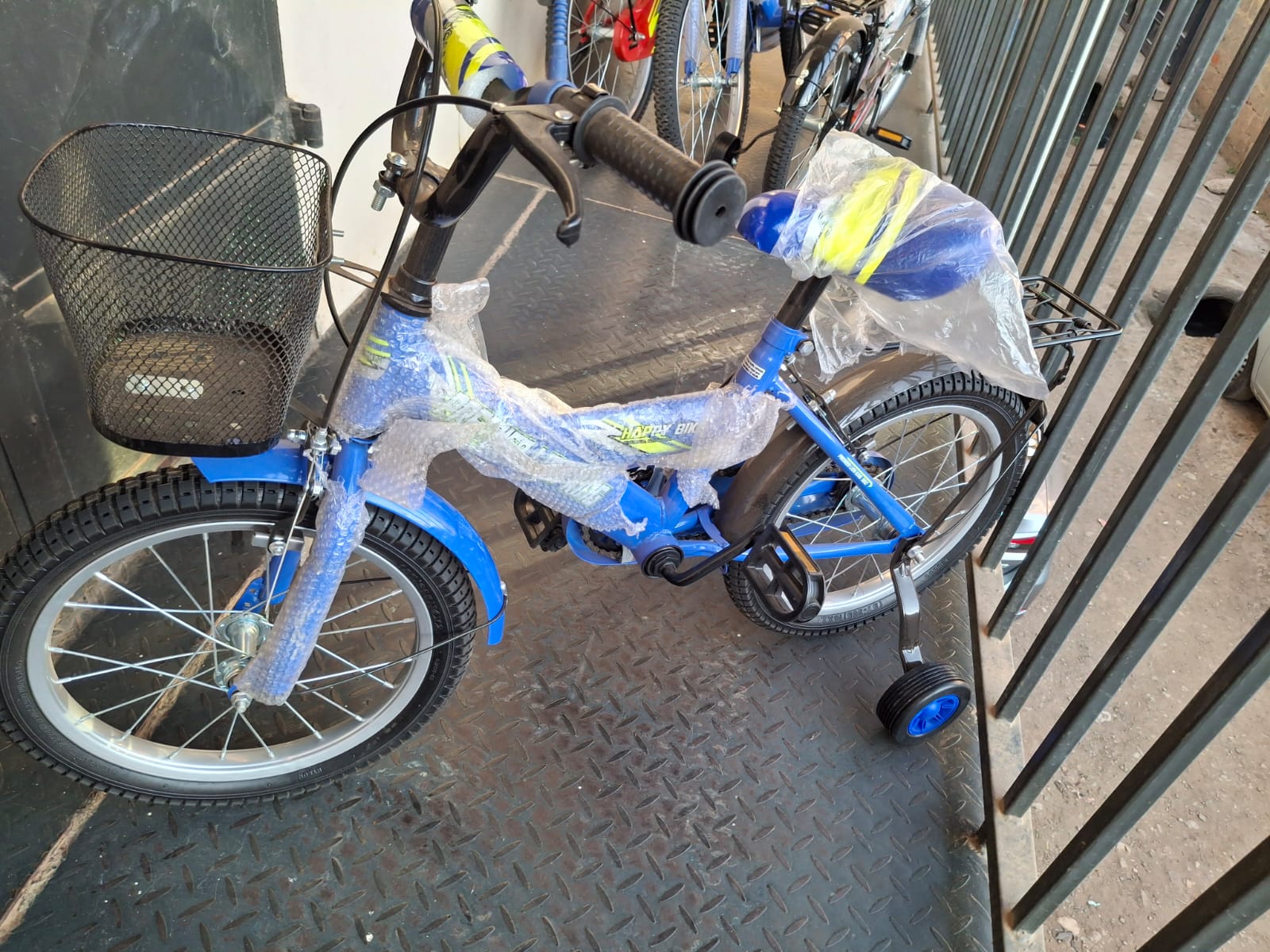 🚲 READY STOCK 🚲 Kids Bicycle Size 16 – Perfect for Children Ages 5-10 Years – Durable Steel Frame