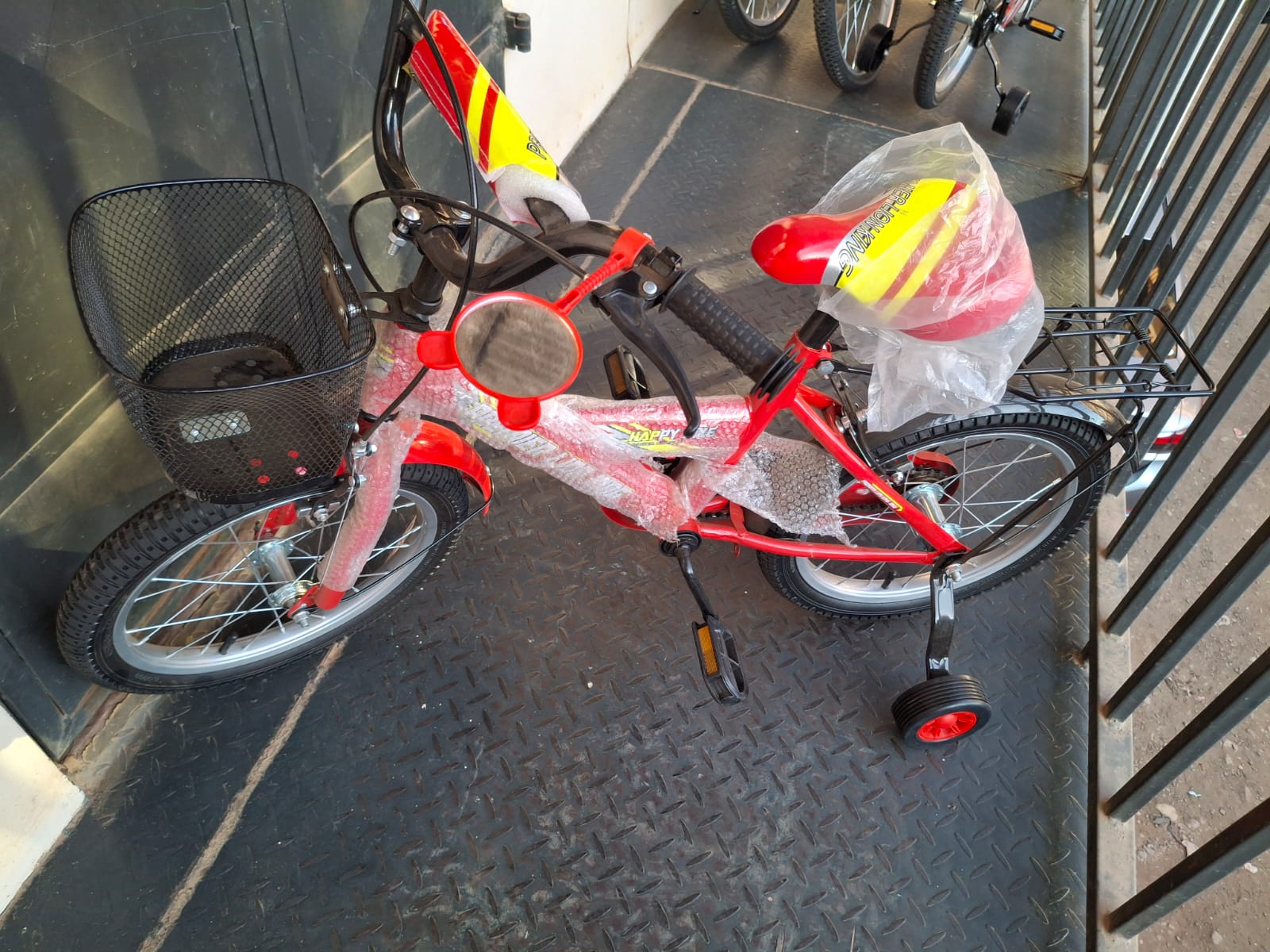 🚲 READY STOCK 🚲 Kids Bicycle Size 16 – Perfect for Children Ages 5-10 Years – Durable Steel Frame