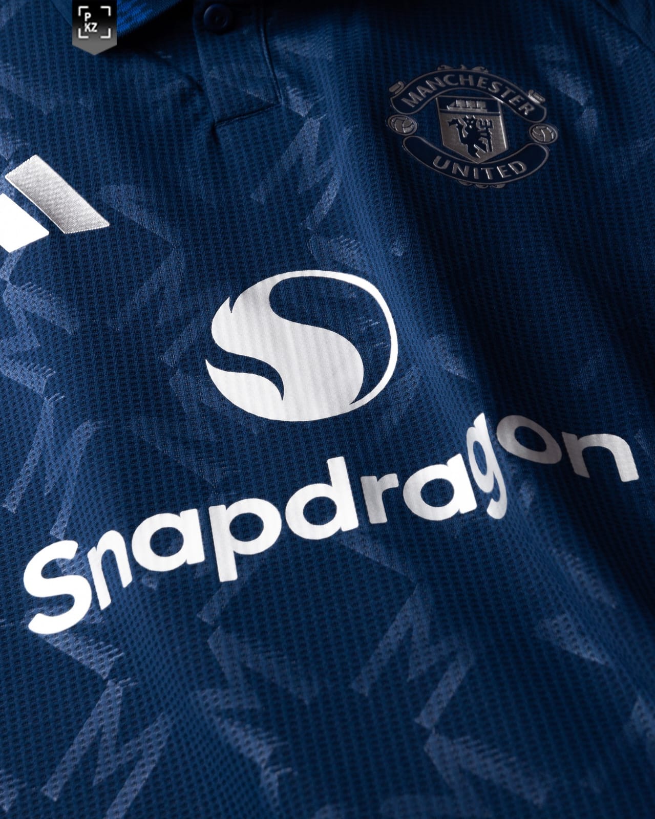 Manchester United Away Jersey 24/25 Player Version Football Kit