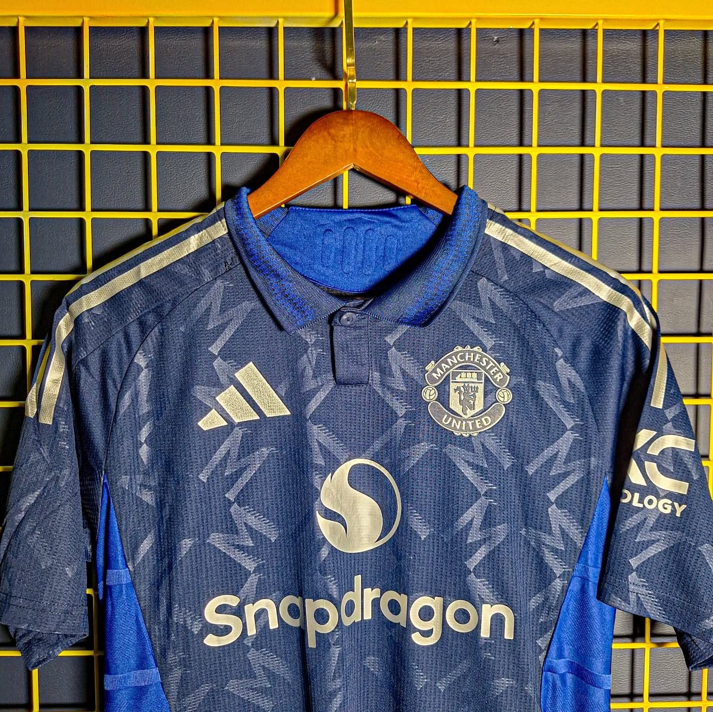 Manchester United/ Man united Away Jersey 24/25 Football Kit
