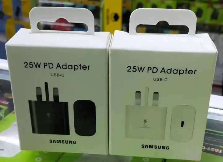 Samsung/iphone 25w Power Adapter  Super Fast Charger  with Type-C To Type-C Cable  also charges iphone 15  iPhone 15 / pro/ pro max iphone 16  / pro/ pro max iphone 16e