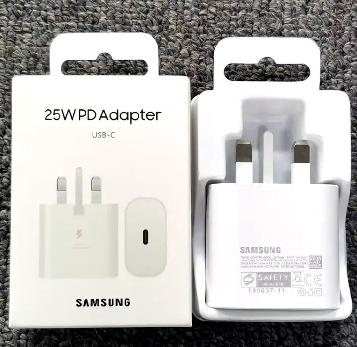 Samsung/iphone 25w Power Adapter  Super Fast Charger  with Type-C To Type-C Cable  also charges iphone 15  iPhone 15 / pro/ pro max iphone 16  / pro/ pro max iphone 16e